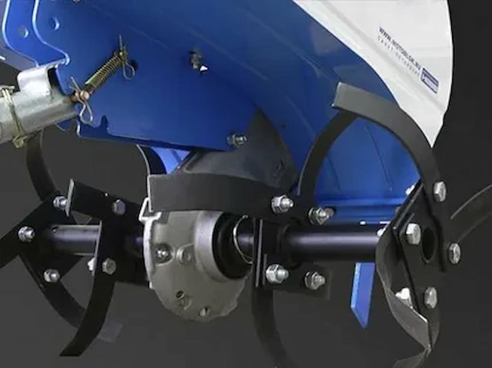 تصویر 3 از روتیواتور تیلر با تیغه های مقاوم در برابر فشار و عملکرد دقیق و بی نقص